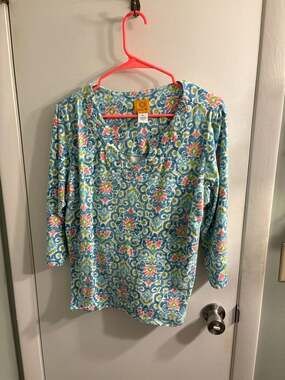 Ruby Rd. Women's Blue Pink Damask Tapestry Print Embellished V-Neck Top Size XL
